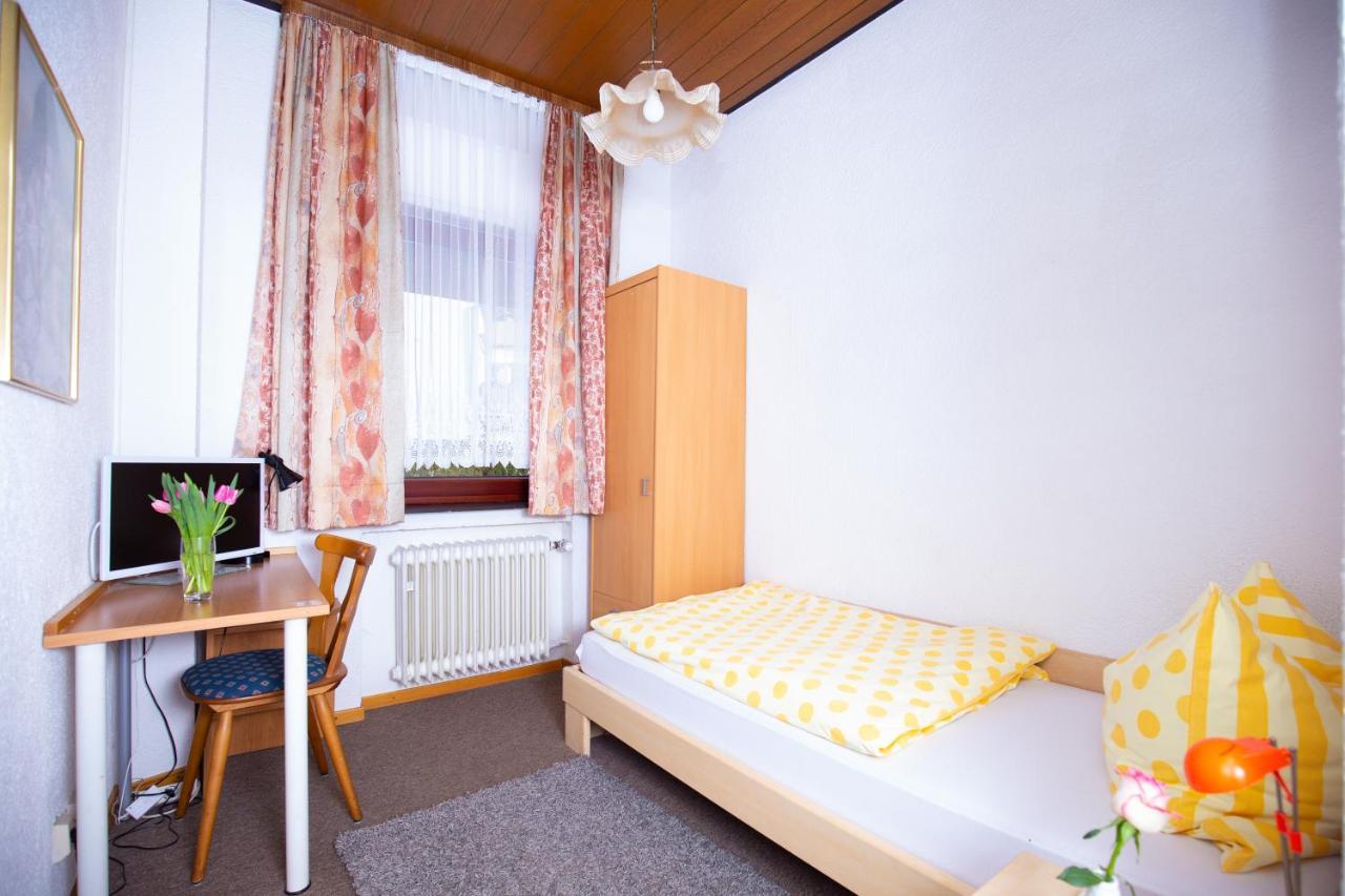 Elim Hotel Hochheim am Main Bagian luar foto