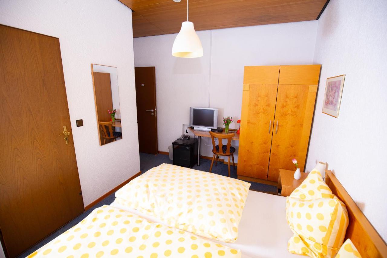 Elim Hotel Hochheim am Main Bagian luar foto